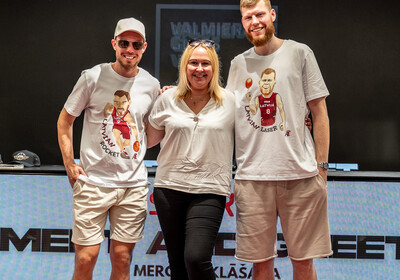 Meet and Greet kopā ar Dairi un Dāvi Bertāniem, merch atklāšana