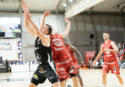 LAT-EST: VALMIERA GLASS VIA - Utilitas Rapla