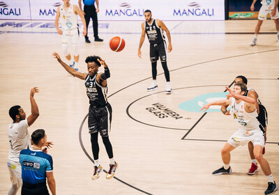 ENBL: VALMIERA GLASS VIA - Newcastle Eagles. Foto: Mareks Blūzmanis