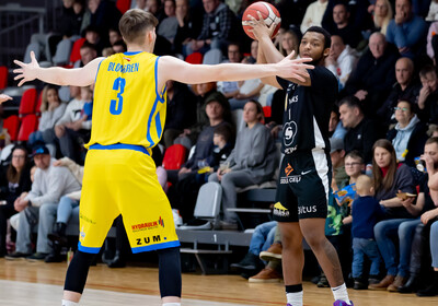 LAT-EST: VALMIERA GLASS VIA - BK Ventspils