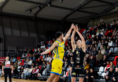 LAT-EST: VALMIERA GLASS VIA - BK Ventspils