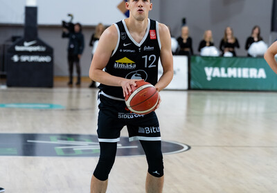 LAT-EST: VALMIERA GLASS VIA - BK Ogre