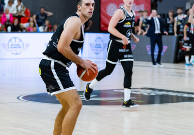 LAT-EST: VALMIERA GLASS VIA - BK Ogre