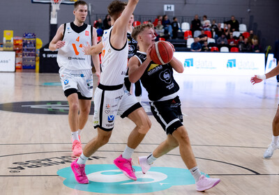 LAT-EST: VALMIERA GLASS VIA : Viimsi