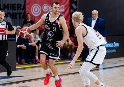 LAT-EST: VALMIERA GLASS VIA : Keila Coolbet