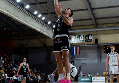 LAT-EST: VALMIERA GLASS VIA : Keila Coolbet