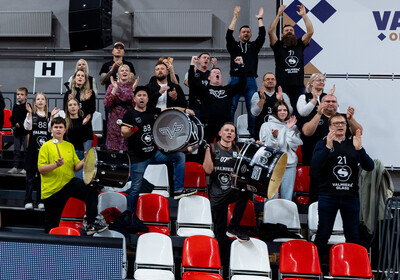 LAT-EST: VALMIERA GLASS VIA : Keila Coolbet