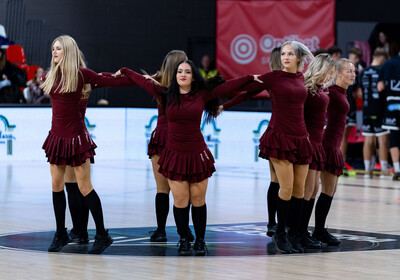 LAT-EST: VALMIERA GLASS VIA : Keila Coolbet