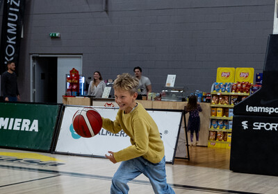 LAT-EST: VALMIERA GLASS VIA : Keila Coolbet