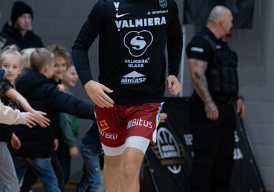 LAT-EST: VALMIERA GLASS VIA : BK Ventspils