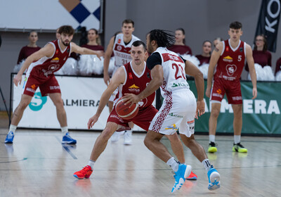 LAT-EST: VALMIERA GLASS VIA : BK Ventspils