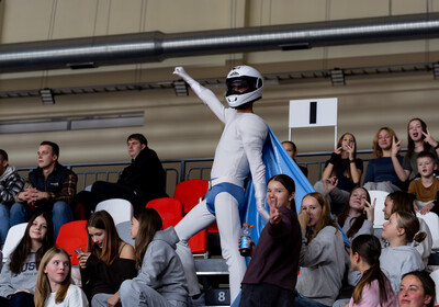 LAT-EST: VALMIERA GLASS VIA : Keila KK