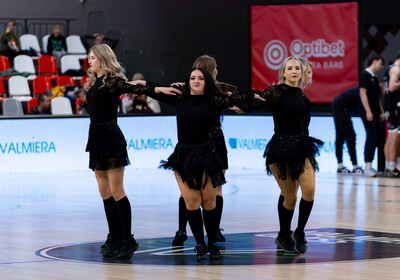 LAT-EST: VALMIERA GLASS VIA : Keila KK