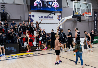 LAT-EST: VALMIERA GLASS VIA : Keila KK