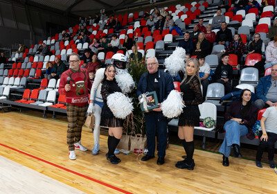 ENBL: VALMIERA GLASS VIA : Hefte Helfen Bulls Kapfenberg