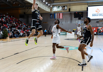 ENBL: VALMIERA GLASS VIA : Hefte Helfen Bulls Kapfenberg