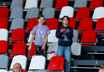 LAT-EST: VALMIERA GLASS VIA : Rīgas Zeļļi