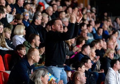 LAT-EST: VALMIERA GLASS VIA : Rīgas Zeļļi