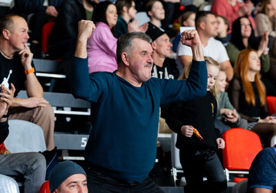 LAT-EST: VALMIERA GLASS VIA : Kalev/Cramo