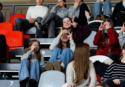 LAT-EST: VALMIERA GLASS VIA : Kalev/Cramo