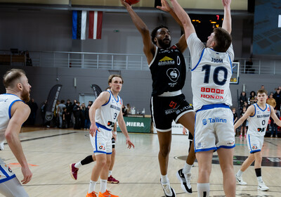 LAT-EST: VALMIERA GLASS VIA : Kalev/Cramo