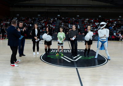 LAT-EST: VALMIERA GLASS VIA : Kalev/Cramo