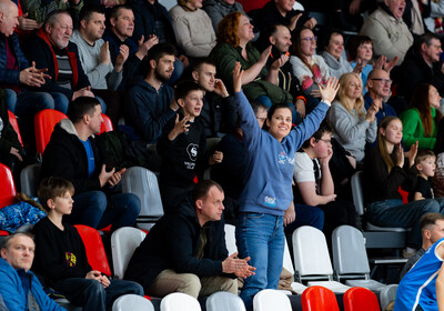 LAT-EST: VALMIERA GLASS VIA : Kalev/Cramo