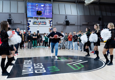 LBUK: VALMIERA GLASS VIA : VEF Rīga