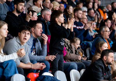 LBUK: VALMIERA GLASS VIA : VEF Rīga