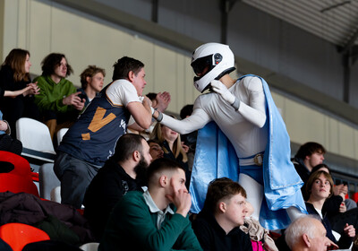 LBUK: VALMIERA GLASS VIA : VEF Rīga