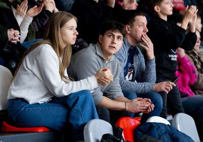 LBUK: VALMIERA GLASS VIA : VEF Rīga