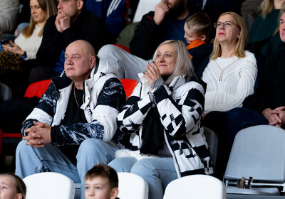 LBUK: VALMIERA GLASS VIA : VEF Rīga