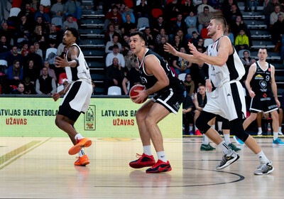 LBUK: VALMIERA GLASS VIA : VEF Rīga