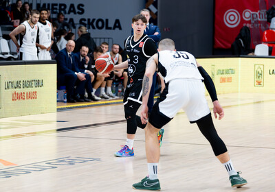 LBUK: VALMIERA GLASS VIA : VEF Rīga