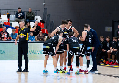 LBUK: VALMIERA GLASS VIA : VEF Rīga