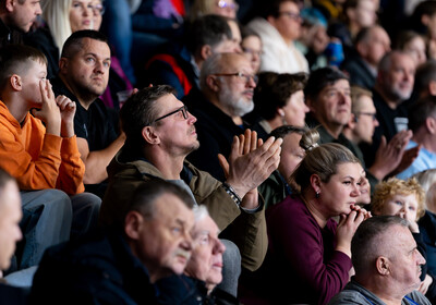 LBUK: VALMIERA GLASS VIA : VEF Rīga