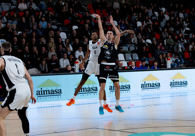 LBUK: VALMIERA GLASS VIA : VEF Rīga