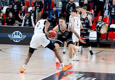 LBUK: VALMIERA GLASS VIA : VEF Rīga