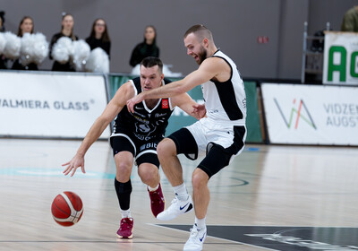 LBUK: VALMIERA GLASS VIA : VEF Rīga