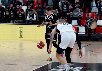 LBUK: VALMIERA GLASS VIA : VEF Rīga