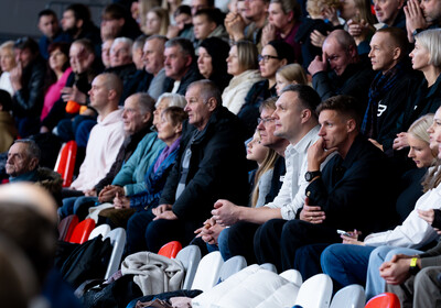 LBUK: VALMIERA GLASS VIA : VEF Rīga