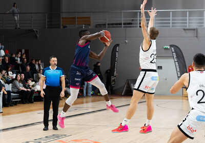 ENBL: VALMIERA GLASS VIA : Bristol Flyers