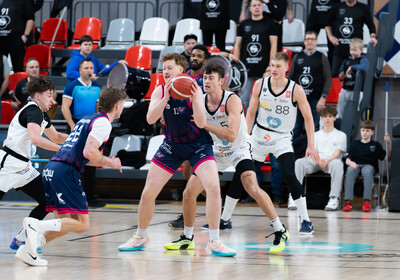 ENBL: VALMIERA GLASS VIA : Bristol Flyers