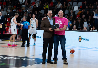 ENBL: VALMIERA GLASS VIA : Bristol Flyers