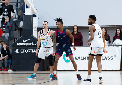 ENBL: VALMIERA GLASS VIA : Bristol Flyers