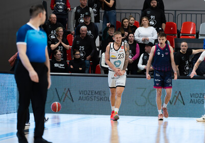 ENBL: VALMIERA GLASS VIA : Bristol Flyers