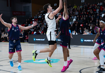 ENBL: VALMIERA GLASS VIA : Bristol Flyers