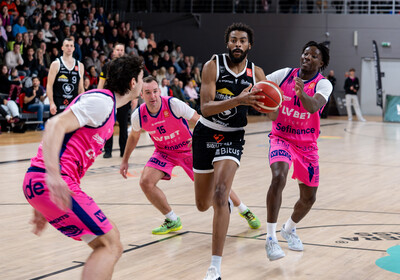 LBUK Pusfināls, VALMIERA GLASS VIA : Rīgas Zeļļi