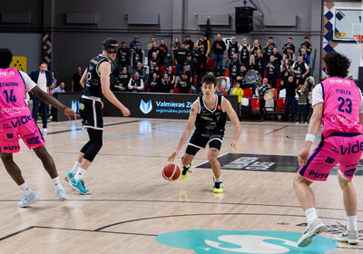 LBUK Pusfināls, VALMIERA GLASS VIA : Rīgas Zeļļi