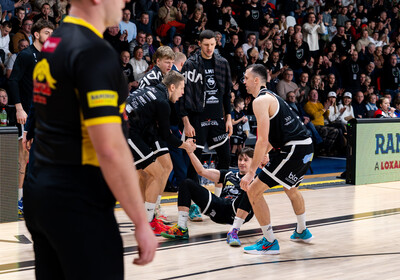 LBUK Pusfināls, VALMIERA GLASS VIA : Rīgas Zeļļi